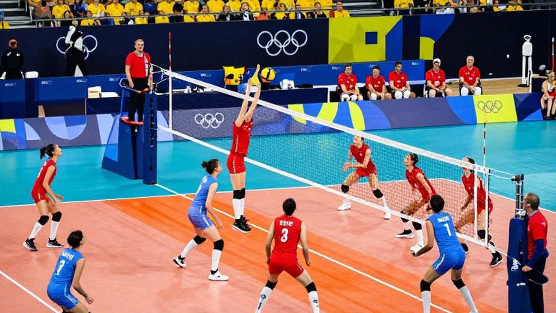 Kentucky hạ Louisville 3-1: Brooklyn DeLeye, Morgan Gaerte và hàng công bốn mũi nhọn