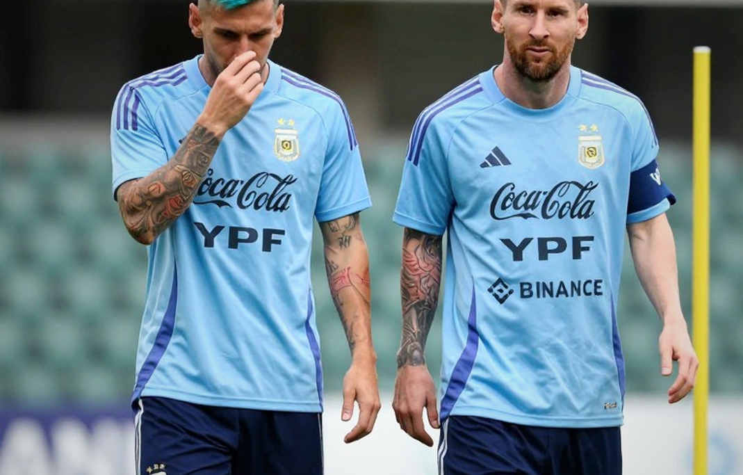 Futsal Việt Nam lên hạng 20 thế giới: Cú nhảy +19,49 điểm và vết nứt mà bảng xếp hạng chưa nói ra Futsal Việt Nam lên hạng 20 thế giới: Cú nhảy +19,49 điểm và vết nứt mà bảng xếp hạng chưa nói ra