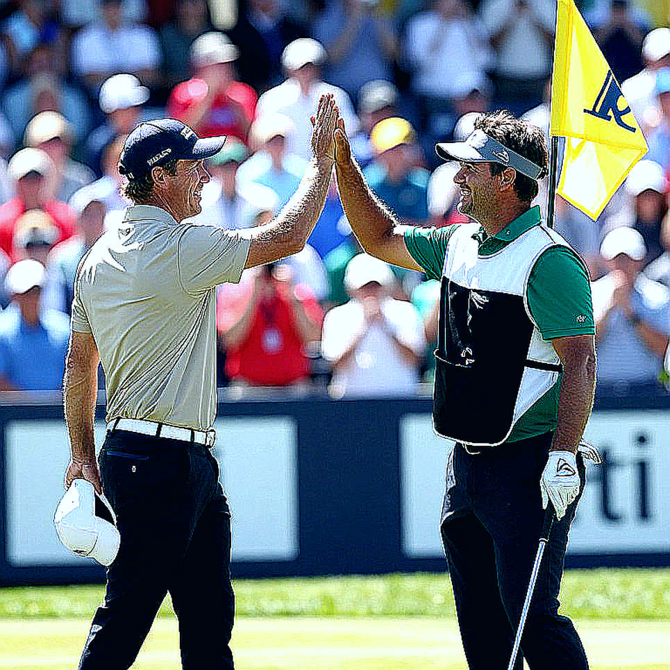 Presidents Cup: Bài toán Foursomes và lý do Brandt Snedeker để Scottie Scheffler ngồi ngoài Presidents Cup: Bài toán Foursomes và lý do Brandt Snedeker để Scottie Scheffler ngồi ngoài