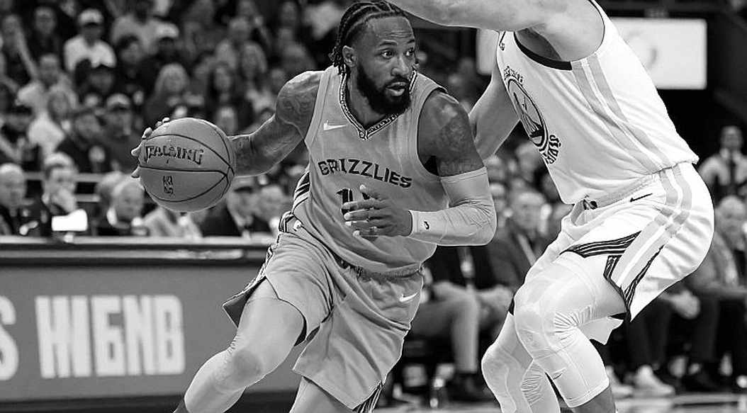 Dallas Mavericks and the 15-Spot Puzzle: Powell, Biberovic, and a Number That Won't Fit Dallas Mavericks and the 15-Spot Puzzle: Powell, Biberovic, and a Number That Won't Fit