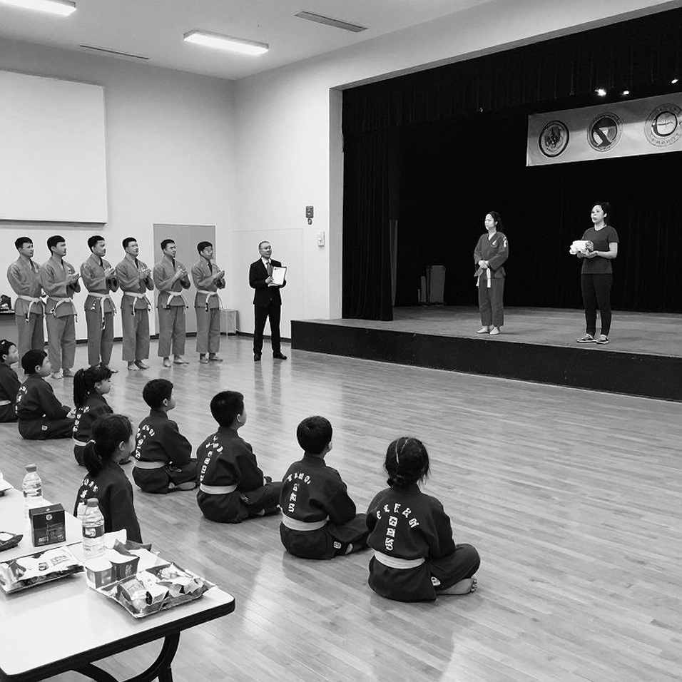 Singapore và tấm huy chương kiếm chém đầu tiên: đọc lại con số 42-41 không khớp bảng điện tử Singapore và tấm huy chương kiếm chém đầu tiên: đọc lại con số 42-41 không khớp bảng điện tử