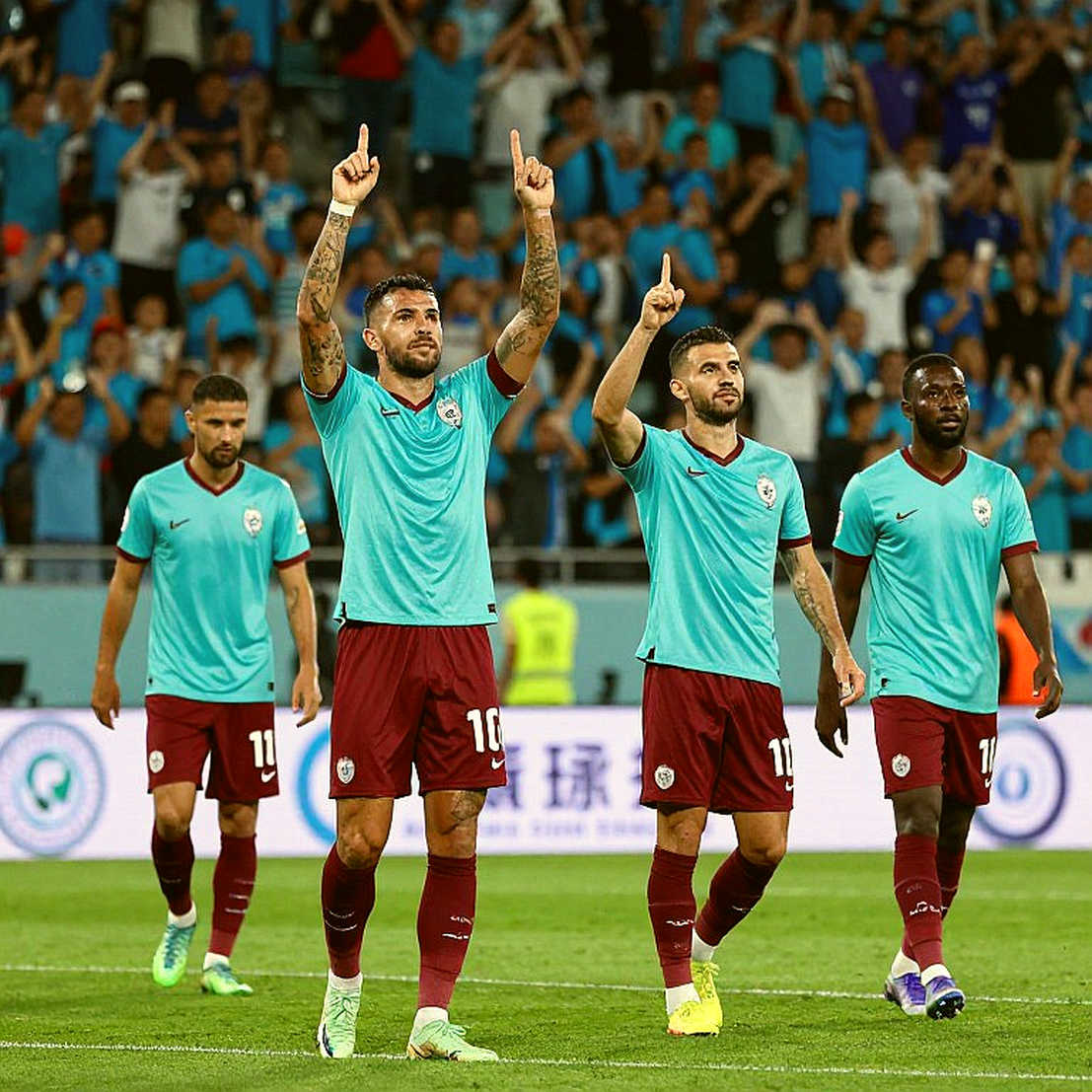 Bellingham đến 2032: Real Madrid khóa nhịp đập giữa sân và bài toán chưa có lời giải