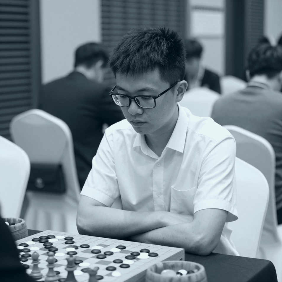 Giải cờ vua vô địch Mỹ: Woodward hạ Caruana, Lee nới rộng khoảng cách