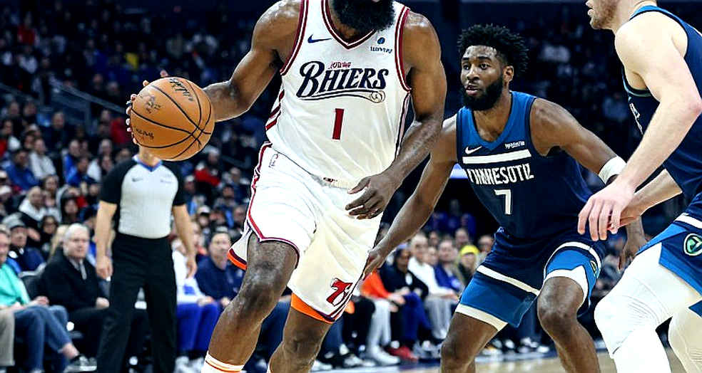 NBA nâng dự báo trần lương 2027-28 lên 176 triệu USD: Món quà 2 triệu đô đang bóp nghẹt các ông lớn NBA nâng dự báo trần lương 2027-28 lên 176 triệu USD: Món quà 2 triệu đô đang bóp nghẹt các ông lớn