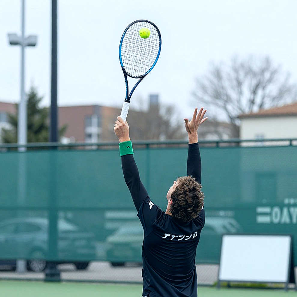 Phân tích tennis: Không thể đánh giá do thiếu thông tin cơ bản