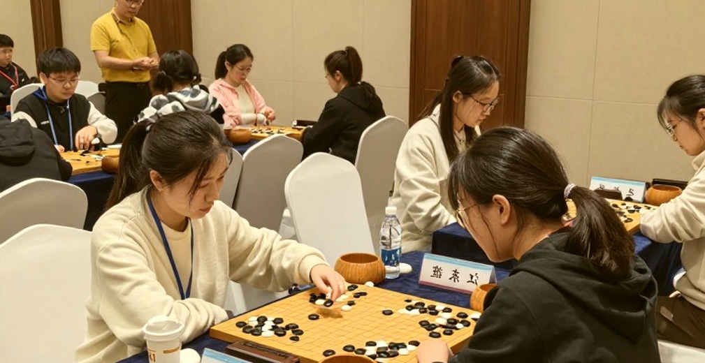 Không Cần Lo Lắng: Lịch Sử Khai Cuộc Scotch Và Sản Phẩm Phòng Thủ Hiệu Quả Cho Người Chơi Câu Lạc Bộ