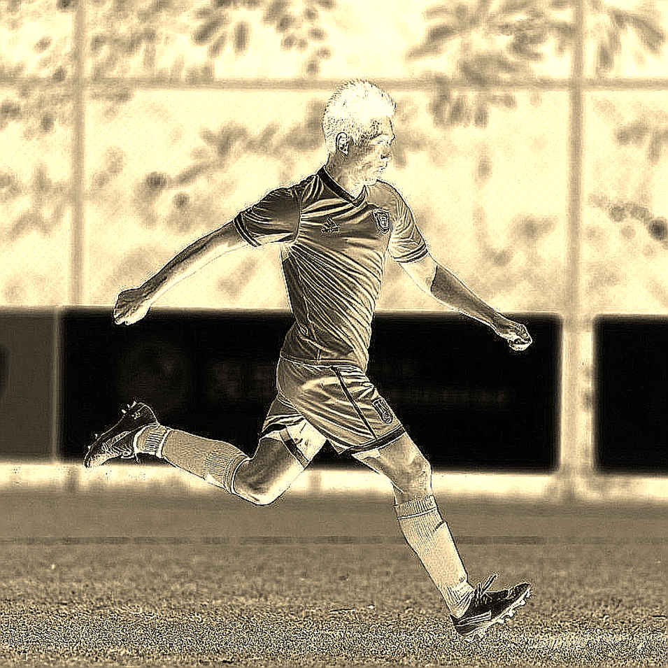 Enzo Fernandez and the Ghost of Hundred-Million Contracts: Lessons from the Dressing Room Enzo Fernandez and the Ghost of Hundred-Million Contracts: Lessons from the Dressing Room